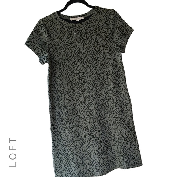 LOFT | NWOT | ANIMAL PRINT SHORT SLEEVE DRESS GREEN & BLACK LEOPARD | EXTRA SM - Picture 1 of 9